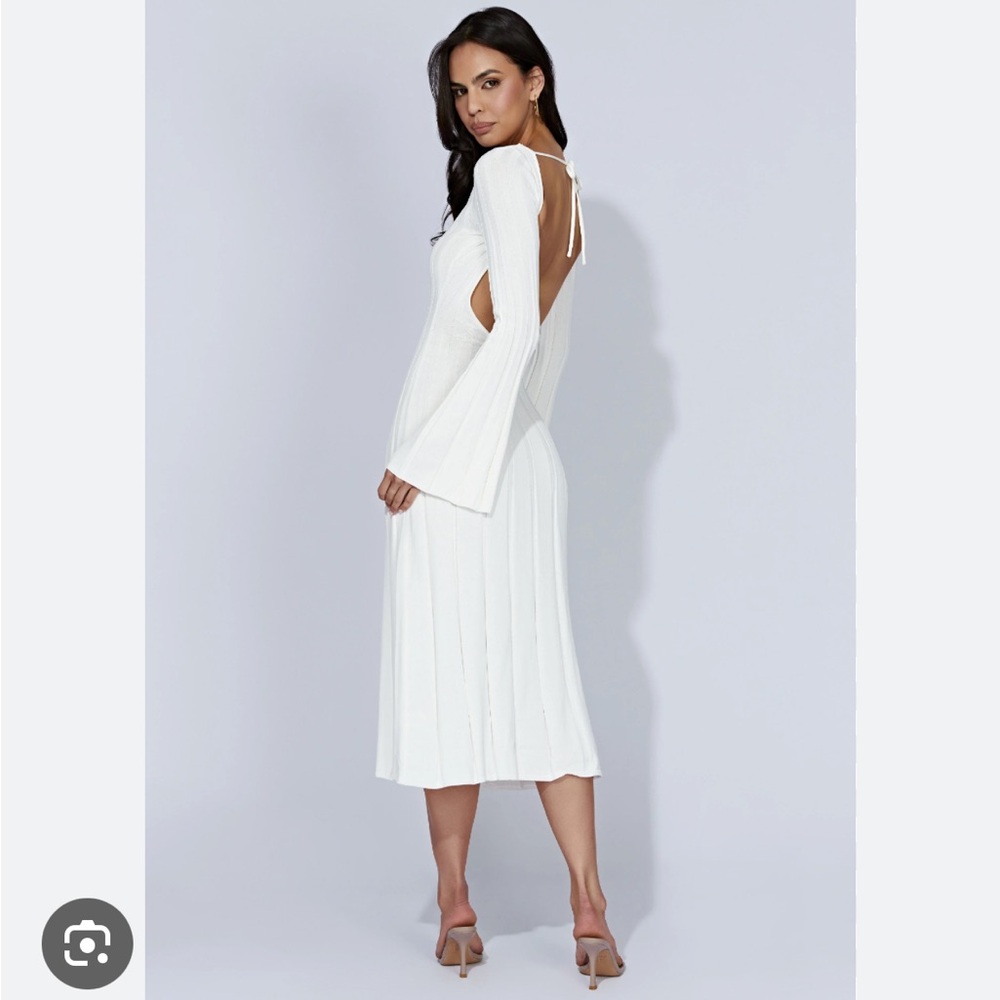 Meshki Juniper White Flare Sleeve Knit Midi Dress